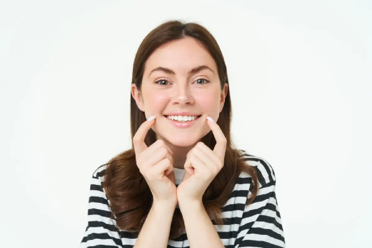 Full Arch Dental Implants: A Complete Guide to a New Smile
